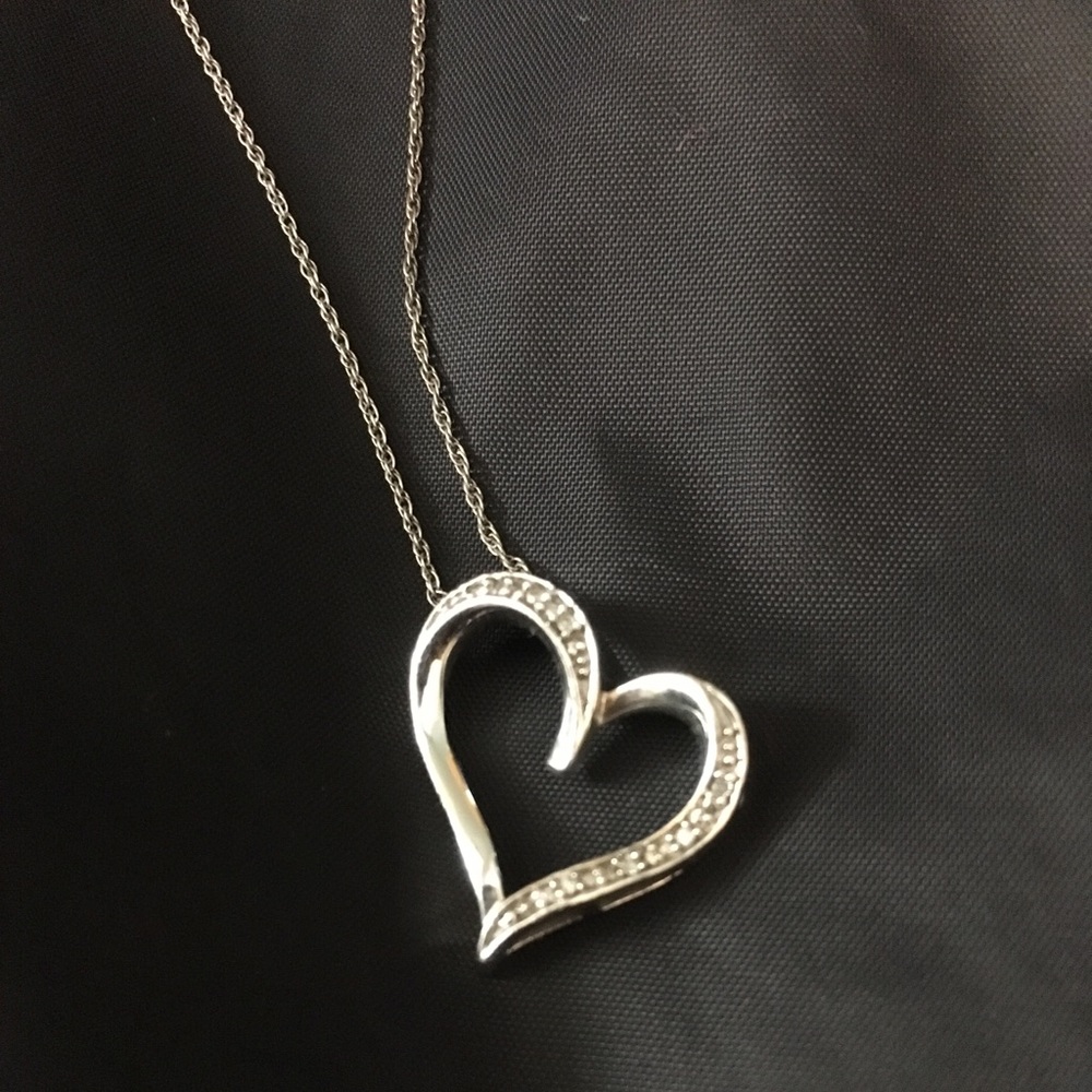 Diamond heart necklace